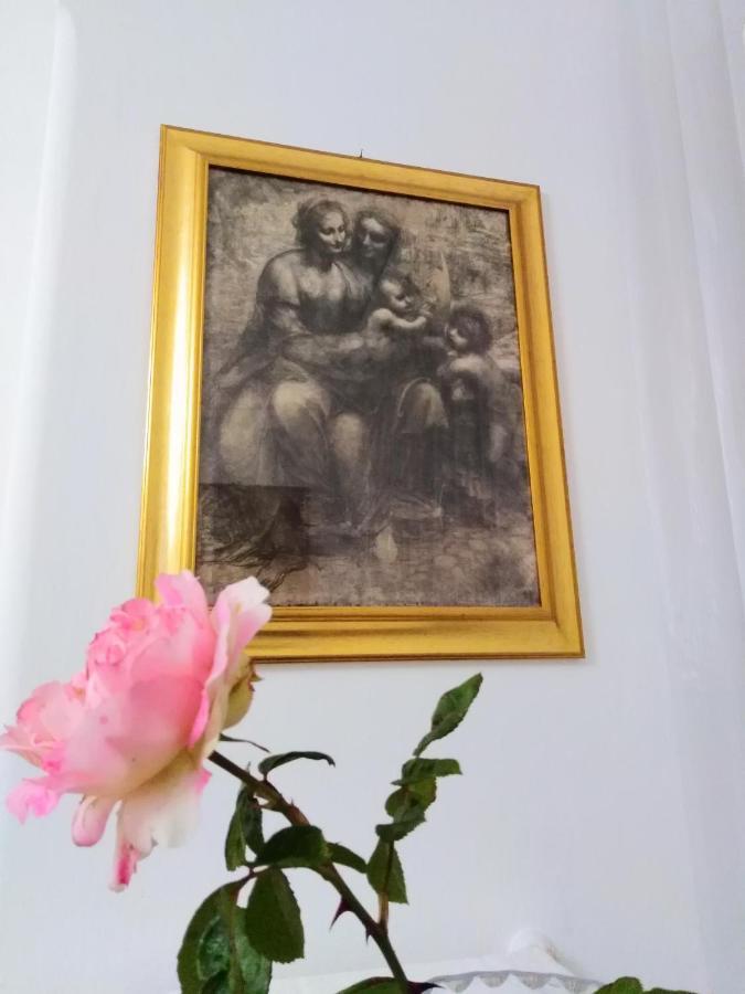 라마달레나 The Roses Garden B&B 외부 사진